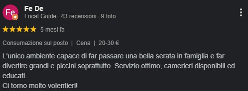 genera un template dove inserire delle recensioni… (4)